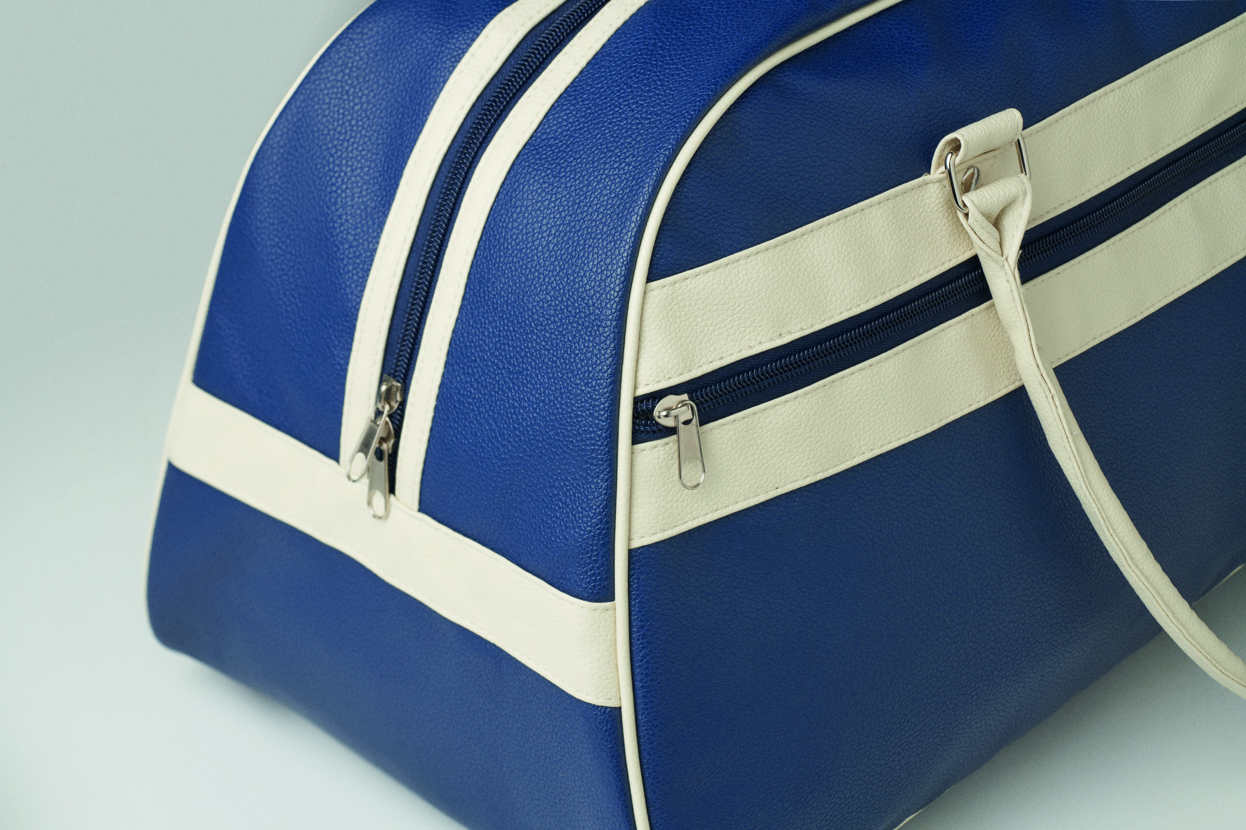 Borsa sportiva in PU NOSTALGIC - immagine 18