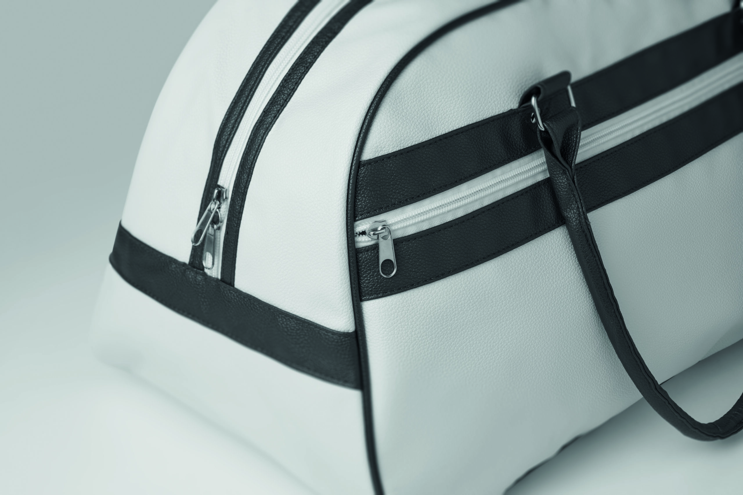 Borsa sportiva in PU NOSTALGIC - immagine 20